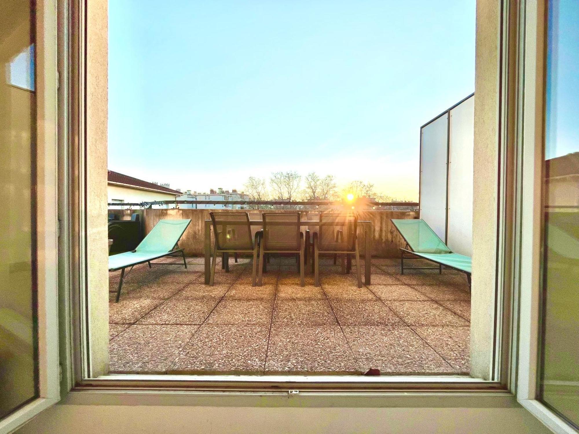 Bngo I Immense Rooftop Lyon I 2 Chambres, 4 Places Parkings, 2 Immenses Terrasses, 8 Personnes Экстерьер фото