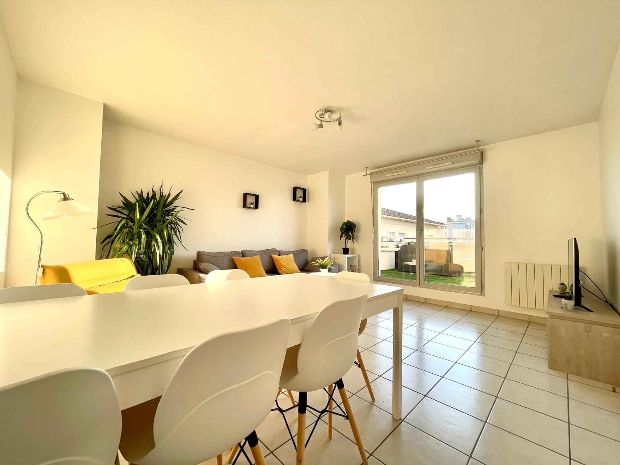 Bngo I Immense Rooftop Lyon I 2 Chambres, 4 Places Parkings, 2 Immenses Terrasses, 8 Personnes Экстерьер фото